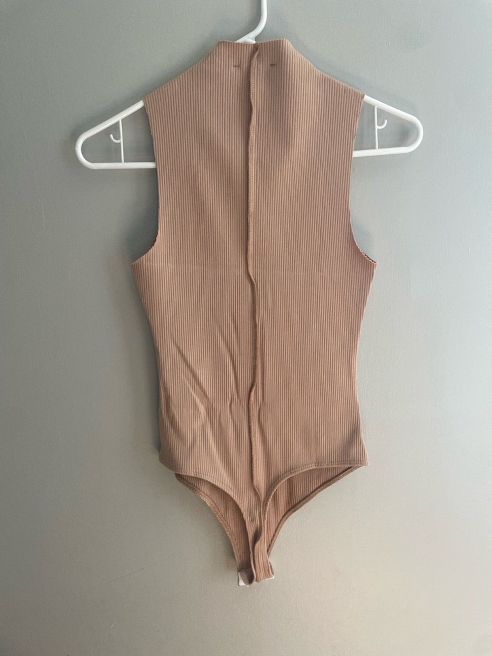 Lulu's Ribbed‎ Mock Neck Tank - Beige Size Small - Picture 7 of 9
